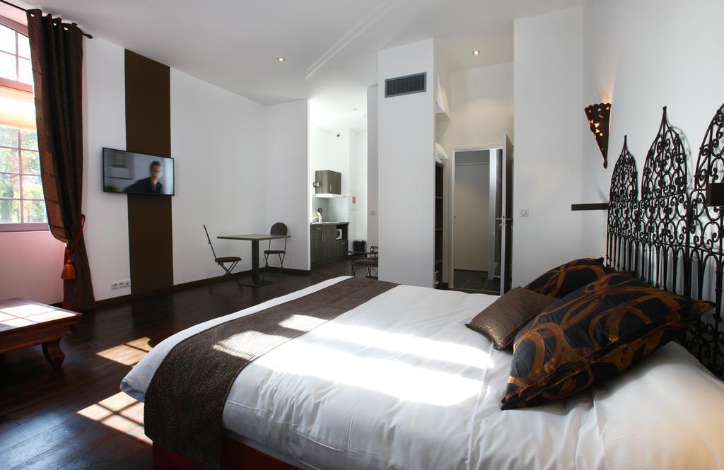 Domaine De L'Esperon Hotel Dax Room photo